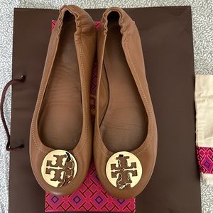 Tory Burch Minnie flats tan size 11